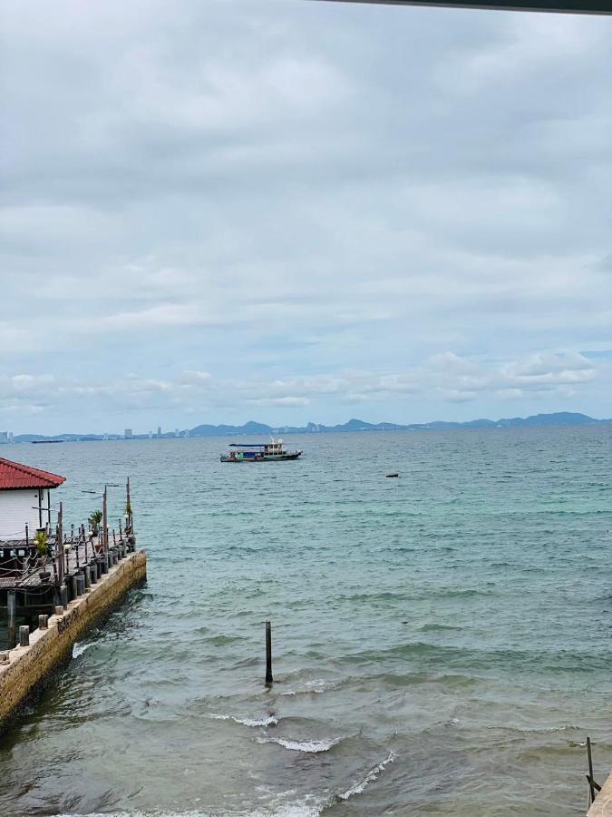 บ้านพักการ์ฟิลด์ ซีวิว เกาะล้าน Exterior photo